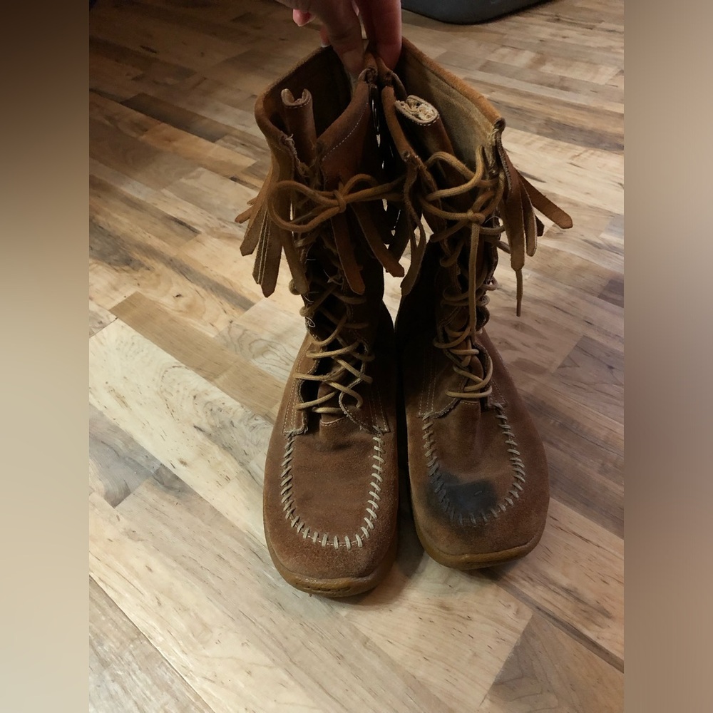 Women’s 7.5 Report Boots